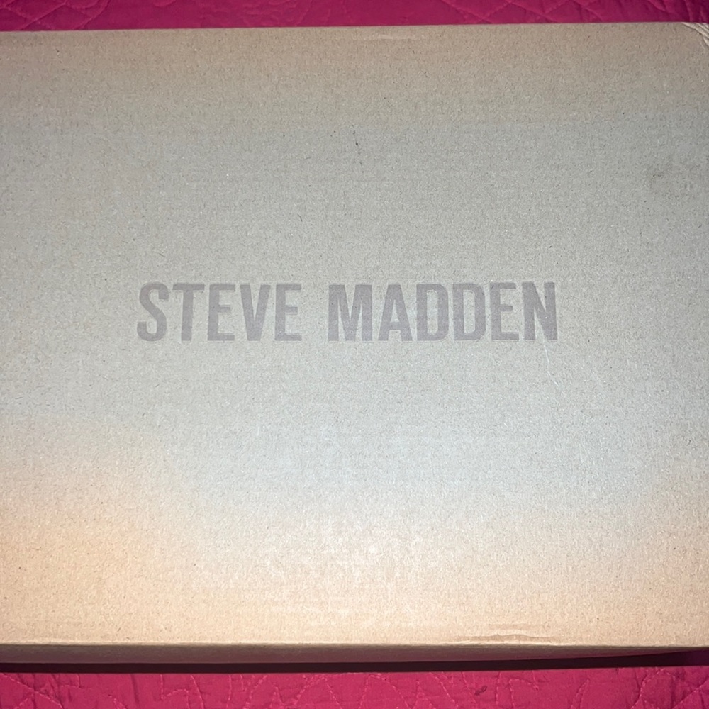 STEVE MADDEN HEELS